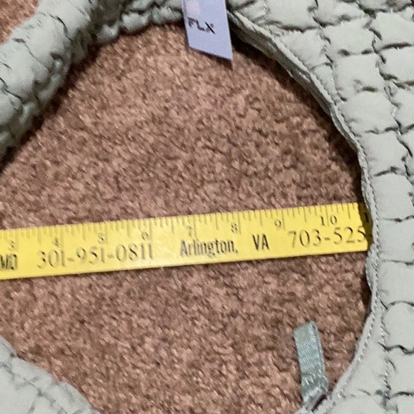 FLX Women's Quilted Hobo Bag in Light Sage - see description - Picture 9 of 9